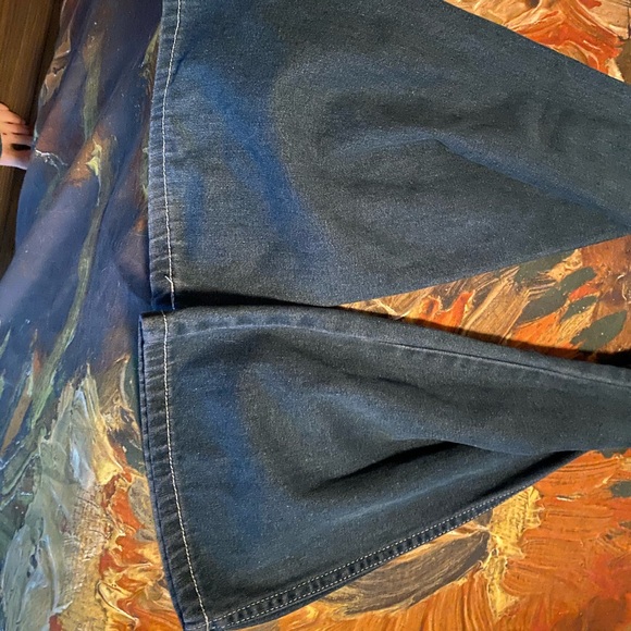 Old but in very good conditions jeans. - Picture 5 of 5
